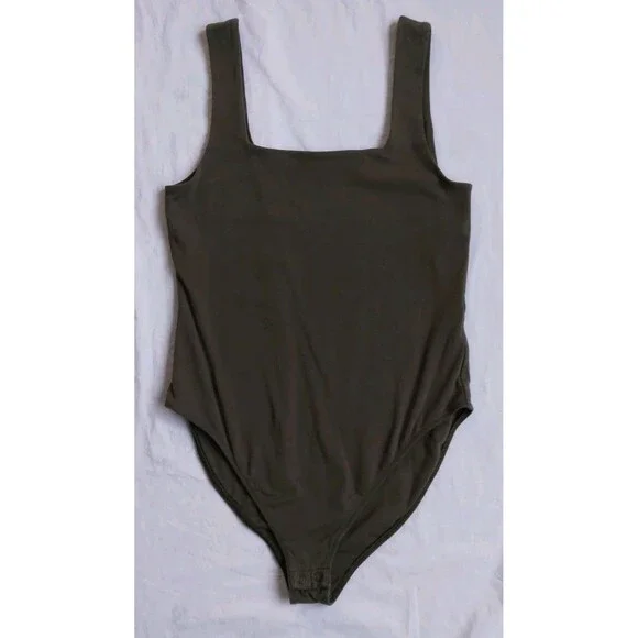 3 Old Navy Square Neck Tank Top Bodysuit Pink Orange Green Women’s Size M - Picture 11 of 14